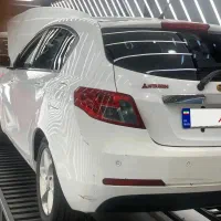 جیلی امگرند rv7 وارداتی ۲۰۱۴ اتومات بیرنگ