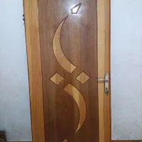 درب چوبی با چارچوب