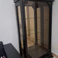 بوفه با شیشه شامپاینی، چراغ دار