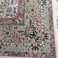 یک تخته فرش 9 متری در حد نو است