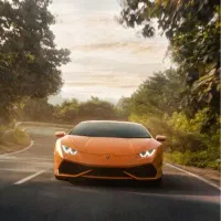 آموزش فوق حرفه ای رانندگی توسط خانم