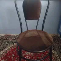 صندلی آهنی چکشی کاملا سالم
