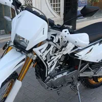 تریل 403 کمکار واقعی .تک برگ سند