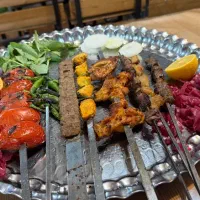 سینی مینی رستوران عباس با خوراک جگر اشانتیون