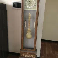 ساعت ایستاده در حد نو