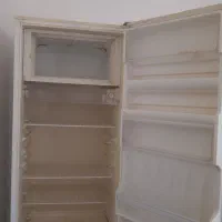 یخچال آزمایش