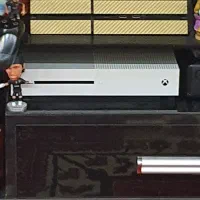 XBOX One S (1TB)