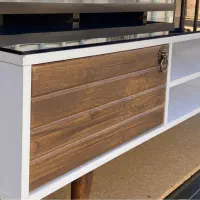 میز تلوزیون