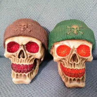 مجسمه دکوری اسکلت با نگین سواروفسکی