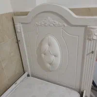 تخت کودک و میز ناهار خوری
