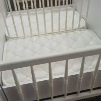 ۱ متری|تخت و صندلی بچه|بجنورد, |دیوار