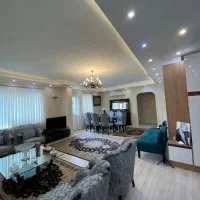 فروش آپارتمان ۱۳۰ متری در کوی اساتید گلسار