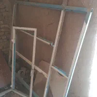 یک عددپنجره آهنی درحدنو