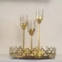 سینه ی آینه ای و جا شمعی
