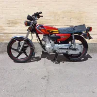 موتور سیکلت 200