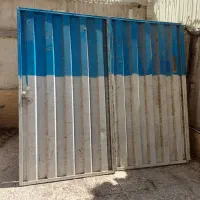 درب آهنی سنگین با چهارچوب  (سالم و محکم)
