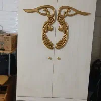 فروش کمد ومیز تحریر وکف تخت