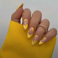 کاشت ناخن ترمیم و مانیکور ،لمینیت و ژلپولیش