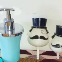 ست جامایع  و دو عدد هولدر و اویز طرح اقای سیبیل