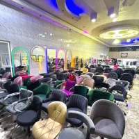 آفر تجهیزات آرایشگاهی صندلی سرشور اصلاح تخت آینه