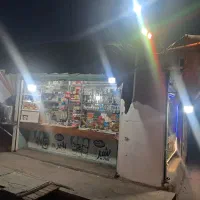 فروشنده دکه