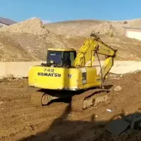راننده بیل زنجیری میخوام