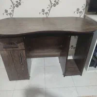 میز کامپیوتر و تحریر بدون مشکل