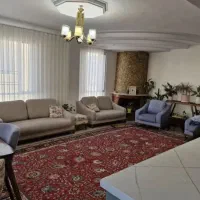 شهرک نفت/ ۱۵۵ متر/ ۳ خواب / دو پارکینگ