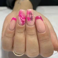خدمات ناخن با تخفیف ویژه