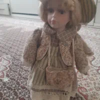 عروسک .از جنس چینی