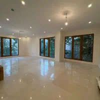 135 متر مدرن فرمانیه / فول مشاعات / حتی مجرد