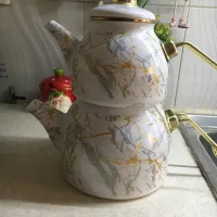 گتری. و. قوری.