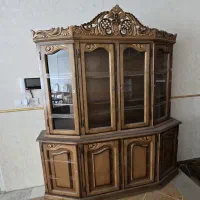 دکور یا پارتیشن یا ویترین