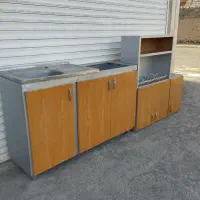 کابینت فلز دسته دوم سالم و خیلی تمیز