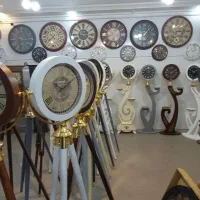 در سه طبقه مغازه پر از مدل خیابان کاوه