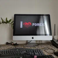 imac با ویندوز ایفون همه چی سالم کمی خط و خش فوری