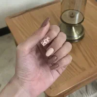 کاشت ناخن با قیمت پیروزی