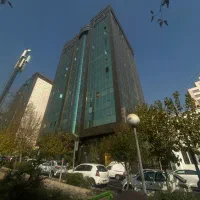 استخدام کارمند خانم