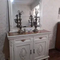 آینه وکنسول میزآینه وشمعدان کشوکمد