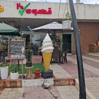 نیروی مسئولیت پذیر برای کار در کافه