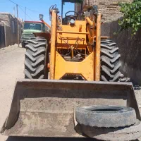 تراکتور بیل عقب رومانی