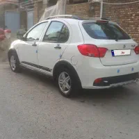 کوئیک r 1401|خودرو سواری و وانت|صحنه, |دیوار