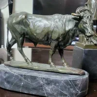 تک گاو ماده مجسمه برنزی برنز
