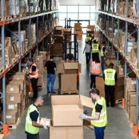 نیروی ساده انبار مرسوله پستی شیفت شب