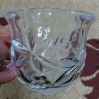 فنجان گل یاقوتی