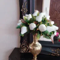 گل و گلدان مصنوعی