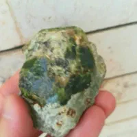 سنگ گارنت سبز کلکسیونی