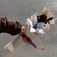 دسته گل شیک مخملی هدیه