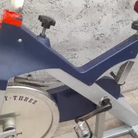 دوچرخه ورزشی ثابت