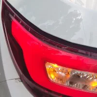سلام و درود راننده با ماشین